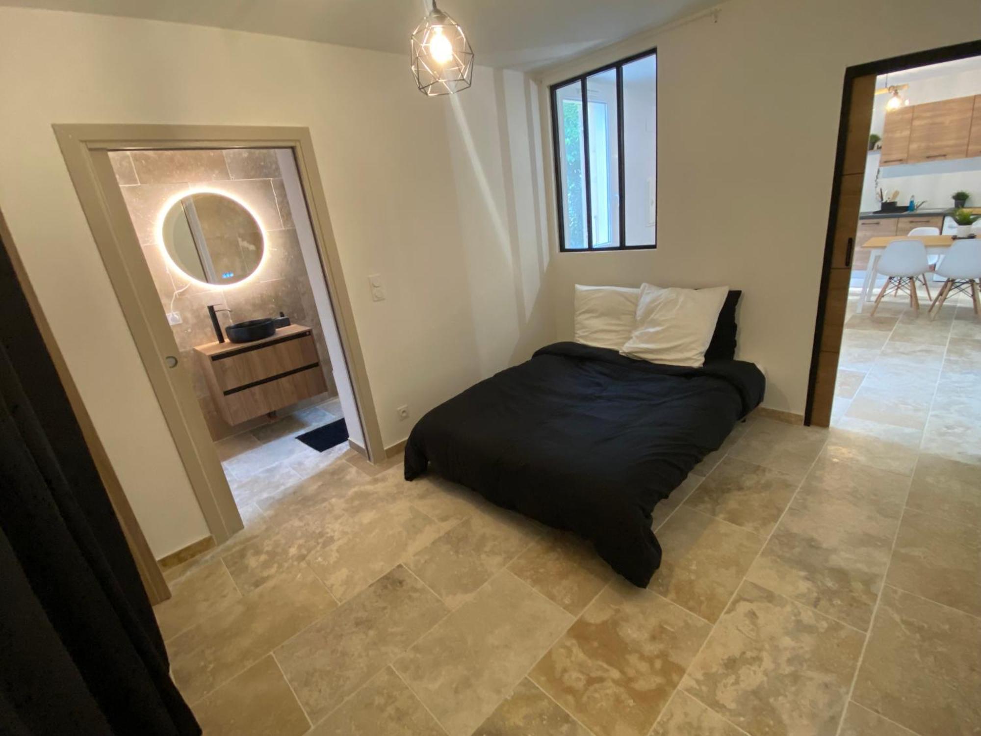 Renove 4 Personnes *